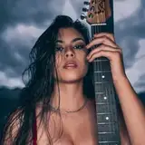 larissaliveir