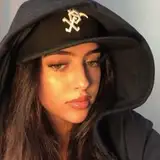 Kiss Queen